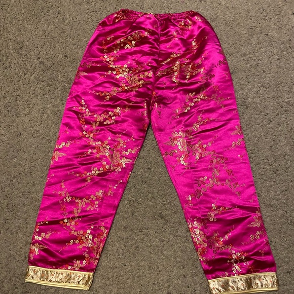 Traditional Chinese 2 piece - Picture 10 of 11